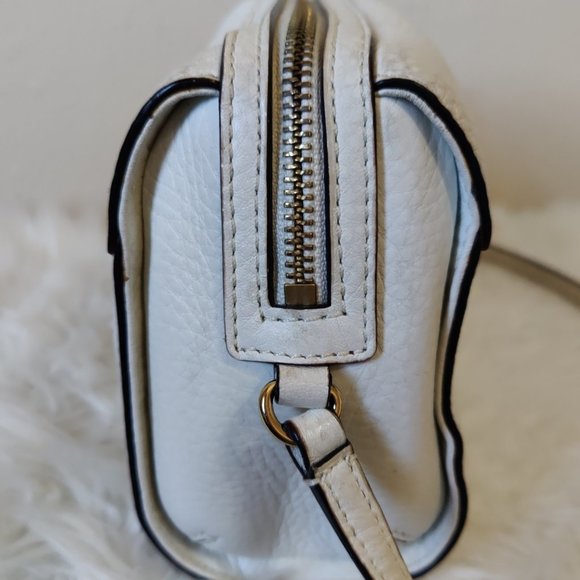 KATE SPADE FLORAL CUT OUT CROSSBODY  WHITE  leather BAG - Picture 3 of 5